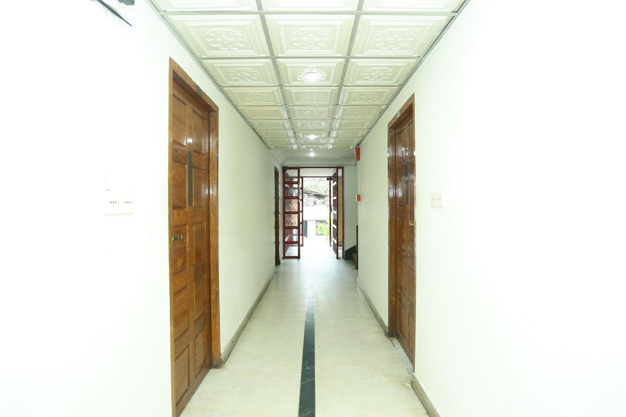 Hotel O Oasis Thiruvananthapuram Exterior foto